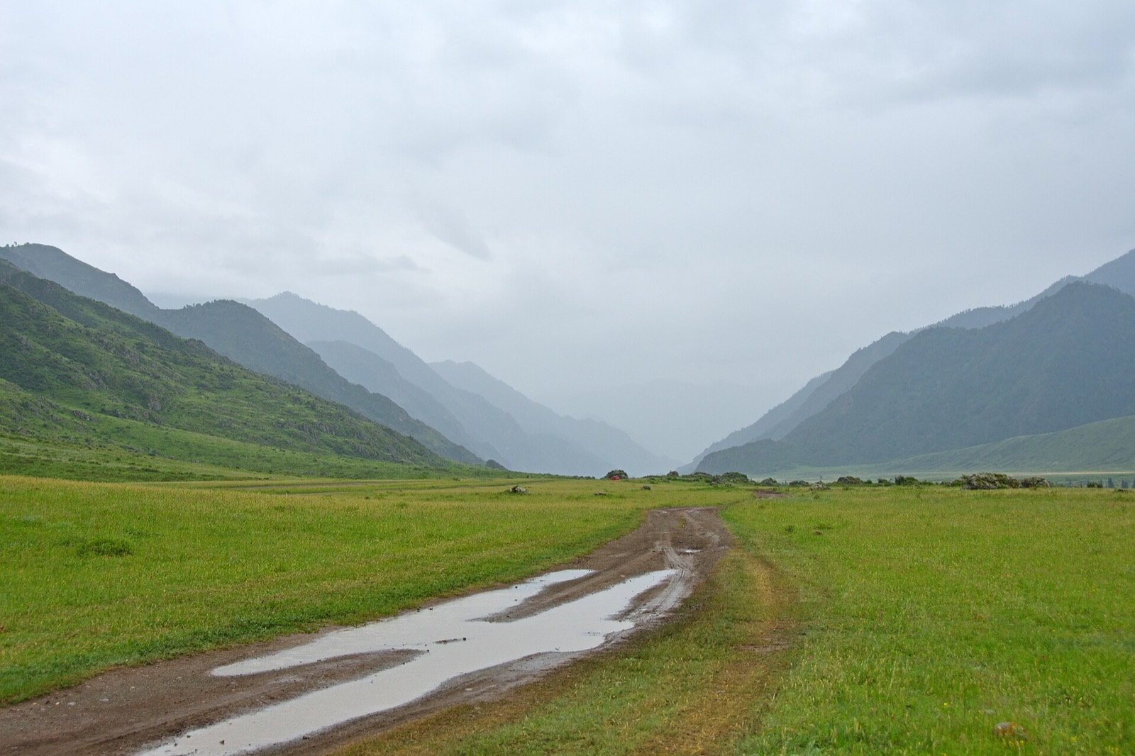 Чемальский тракт